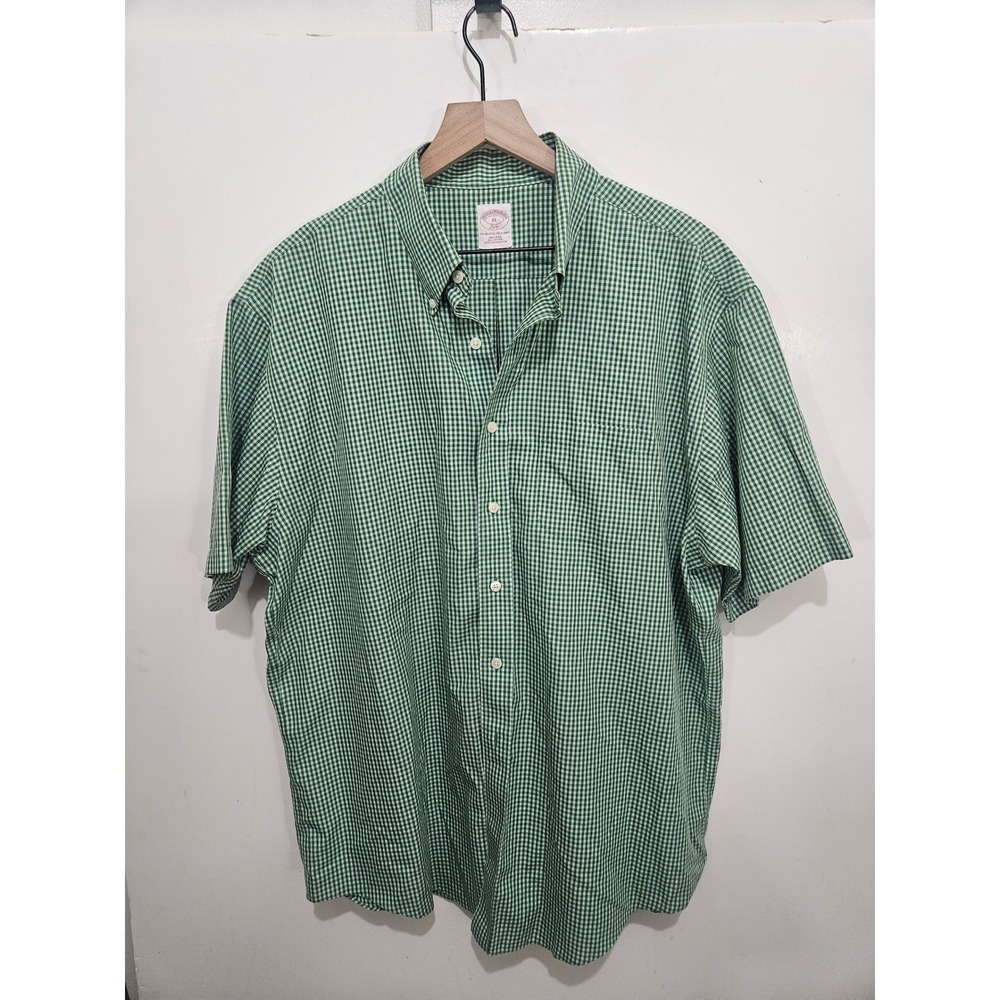 Brooks Brothers 346 Men's XL Green Gingham Non Iron Cotton Short Sleeve Shirt